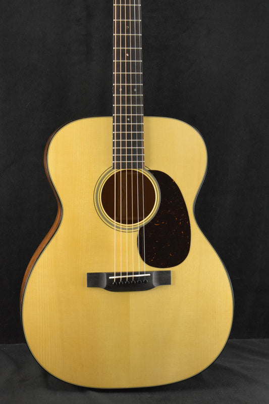 Martin Custom Shop 000-18