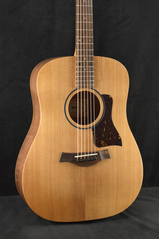 Taylor BBT Big Baby Taylor Walnut/Sitka Spruce Natural