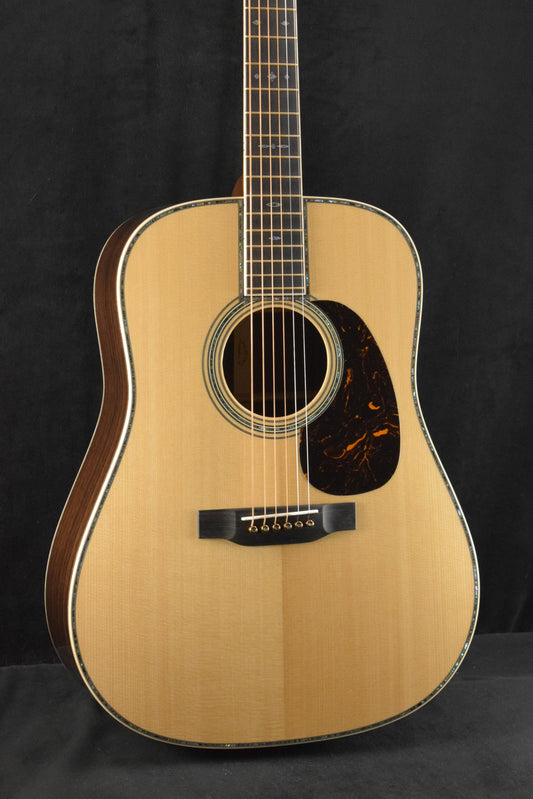 Martin D-45 Modern Deluxe