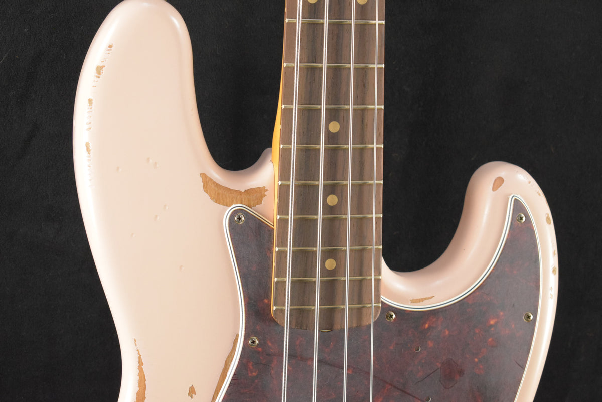 Fender Flea Jazz Bass Roadworn Shell Pink Rosewood Fingerboard
