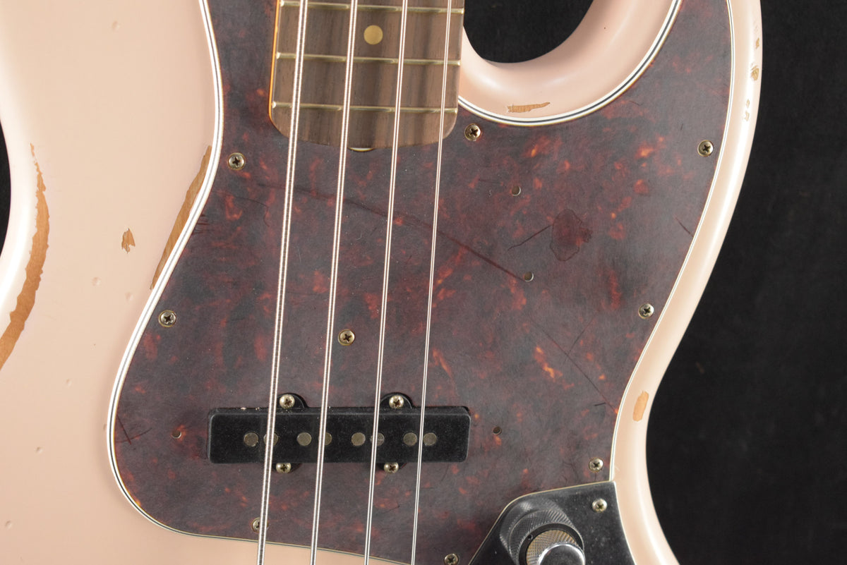 Fender Flea Jazz Bass Roadworn Shell Pink Rosewood Fingerboard