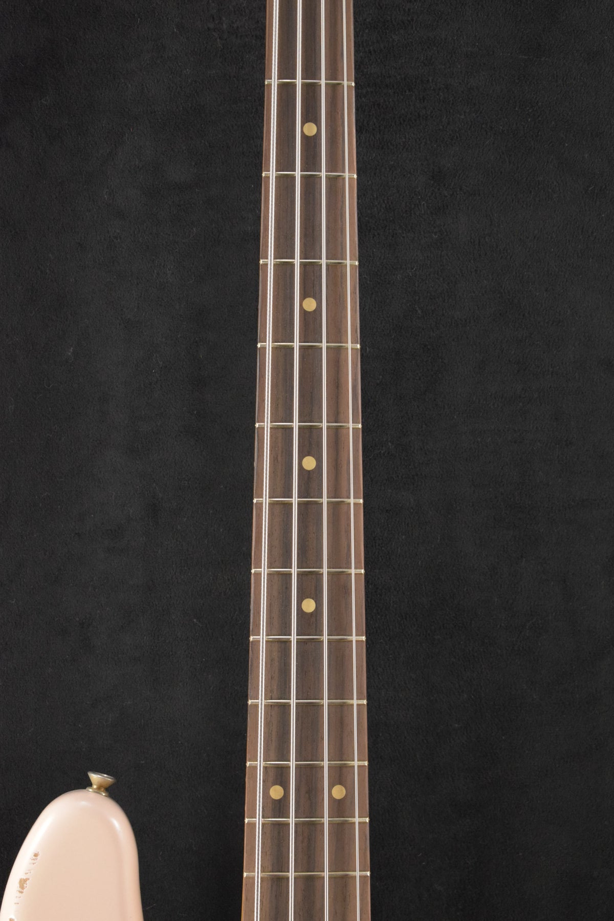 Fender Flea Jazz Bass Roadworn Shell Pink Rosewood Fingerboard