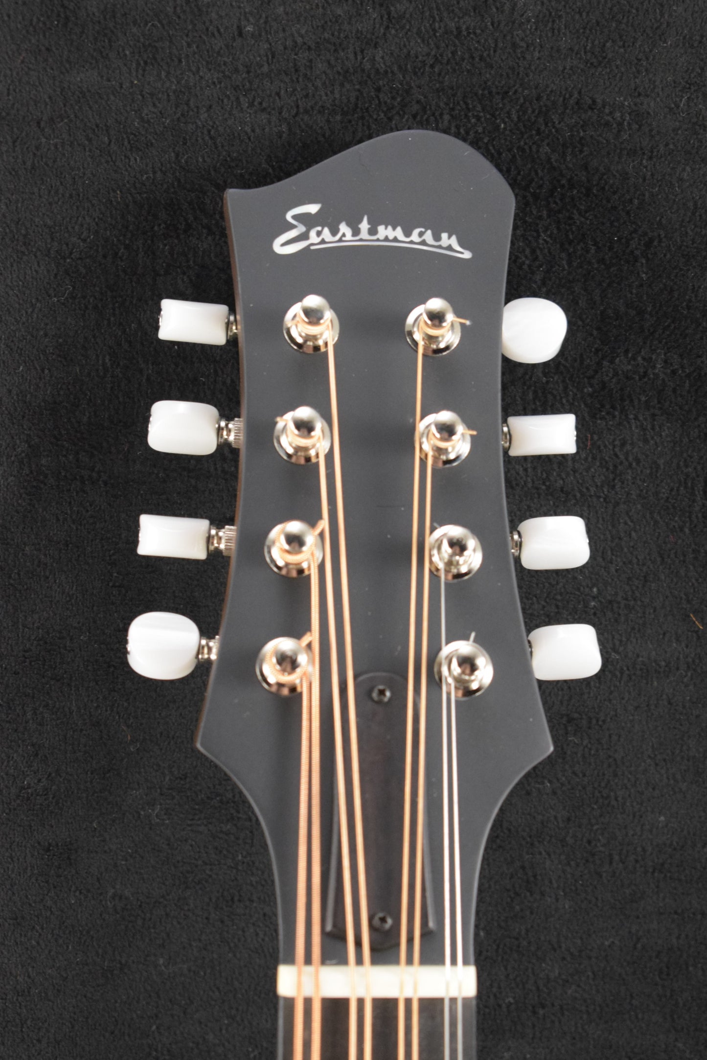 Eastman MDO305 A-Style F-Hole Octave Mandolin Classic Satin Finish