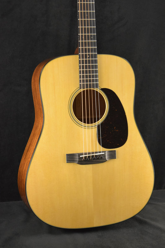 Martin D-18 Natural Gloss