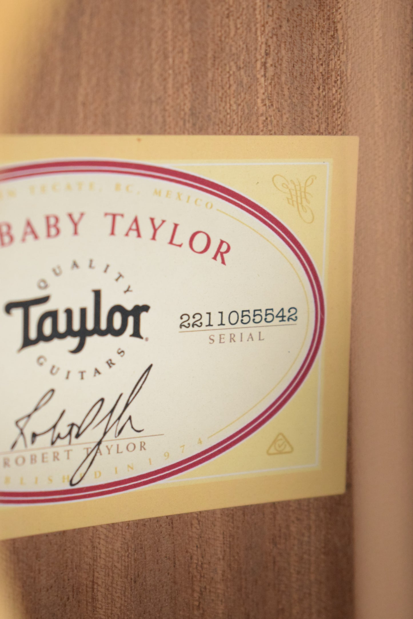 Taylor BBTe Big Baby Taylor Walnut/Sitka Spruce Natural