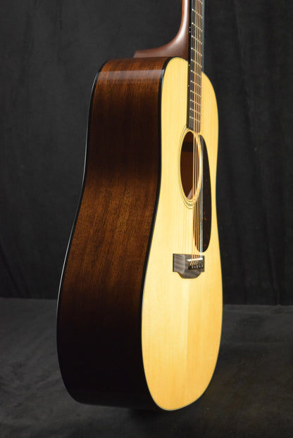 Martin D-18 Natural Gloss
