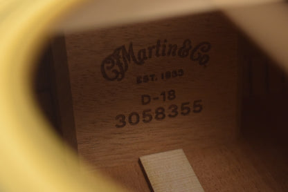 Martin D-18 Natural Gloss