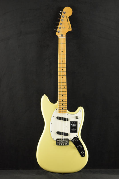 Fender Player II Mustang Hialeah Yellow Maple Fingerboard