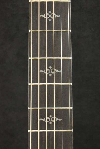 Taylor Gold Label 814e SB Honduran Rosewood Sunburst Top