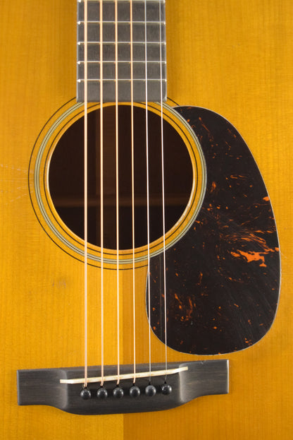 Martin Custom Shop D-18 Authentic 1937 VTS Aged Natural