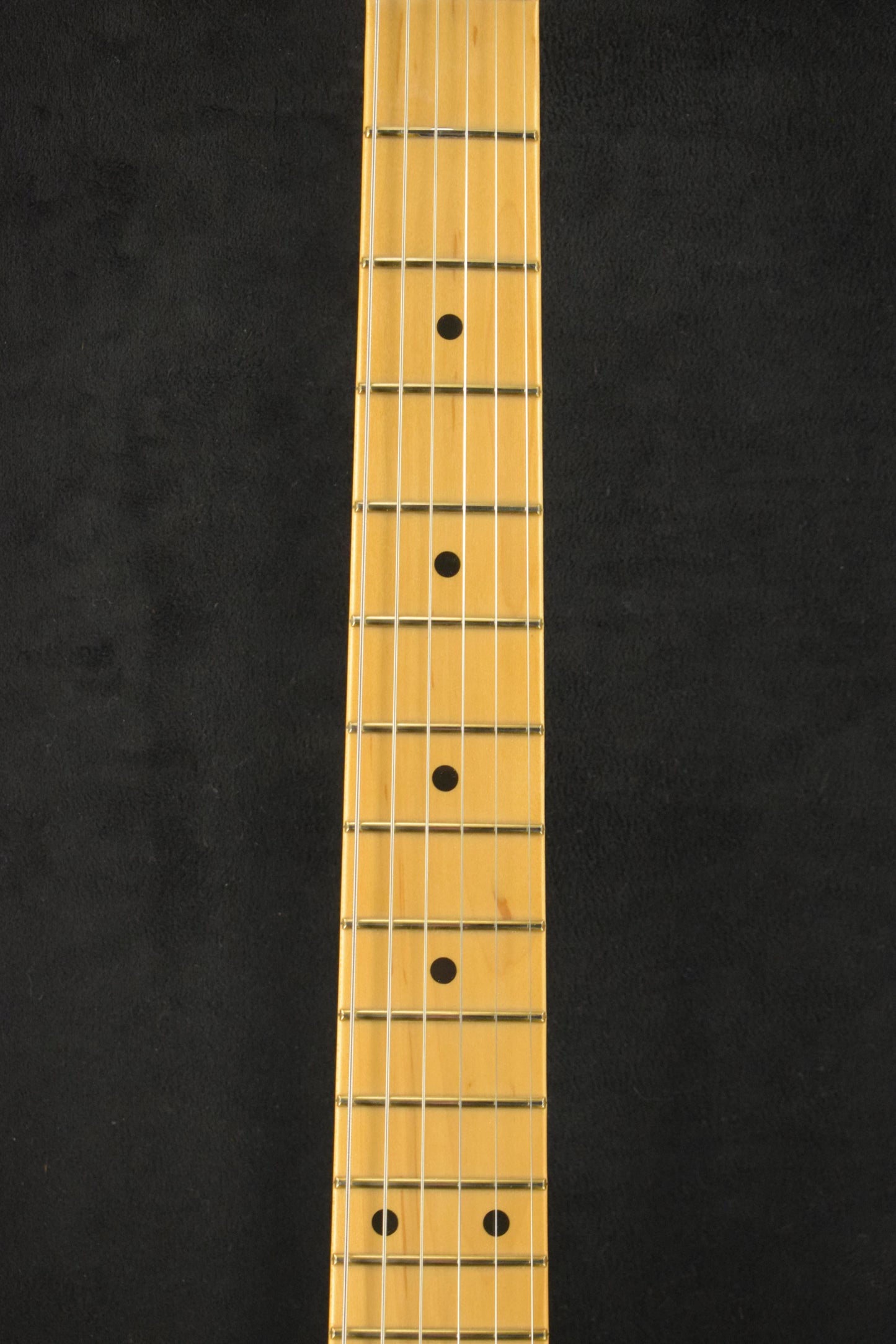 Fender Player II Mustang Hialeah Yellow Maple Fingerboard