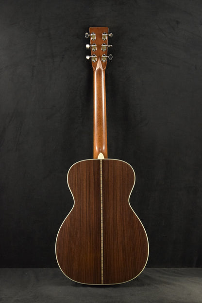 Martin Custom Shop 0-28