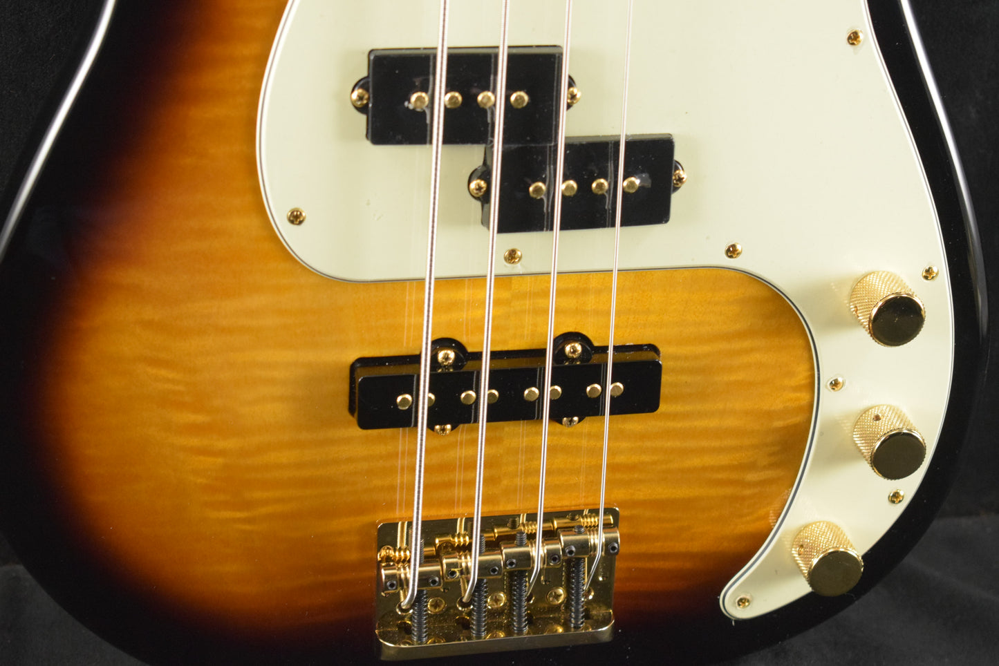 Fender 75th Anniversary American Professional PJ Bass 2-Color Sunburst Rosewood Fingerboard
