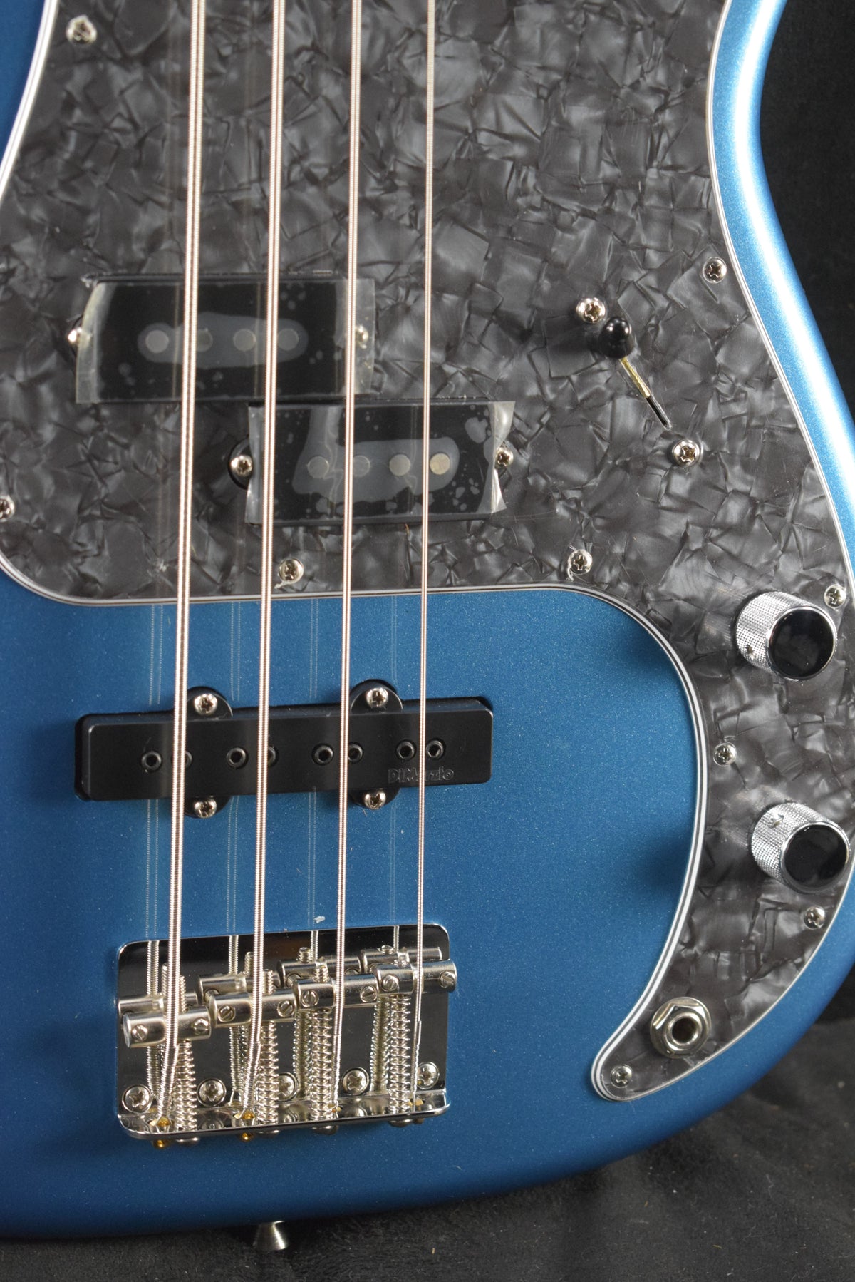 Fender Tony Franklin Fretless Precision Bass Lake Placid Blue Ebony Fingerboard
