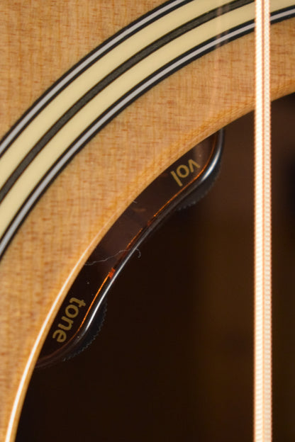 Taylor Gold Label 717e Natural