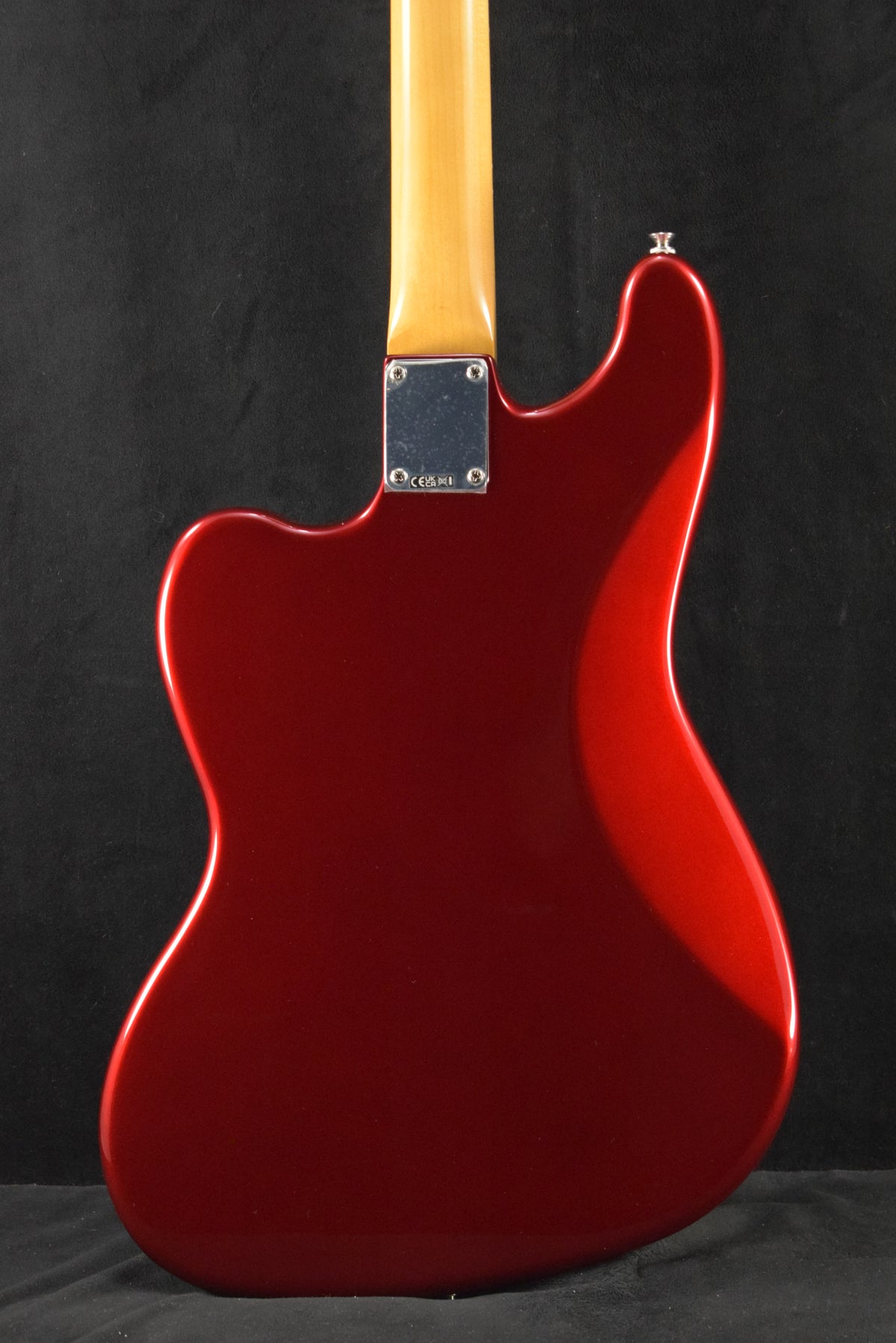 Fender Vintera III Early '60s Bass VI Candy Apple Red Rosewood Fingerboard