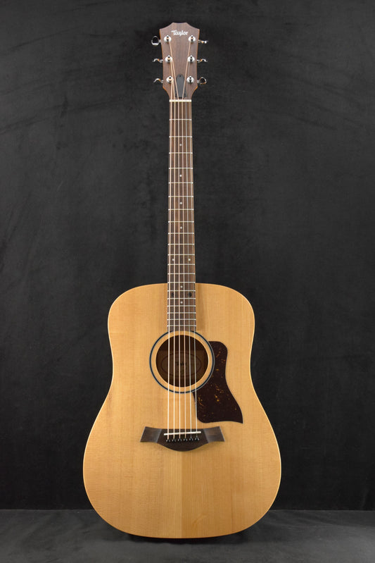 Taylor BBT Big Baby Taylor Walnut/Sitka Spruce Natural