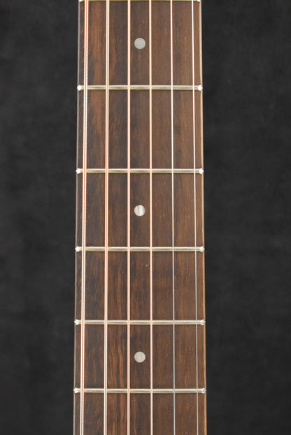 Taylor BBT Big Baby Taylor Walnut/Sitka Spruce Natural