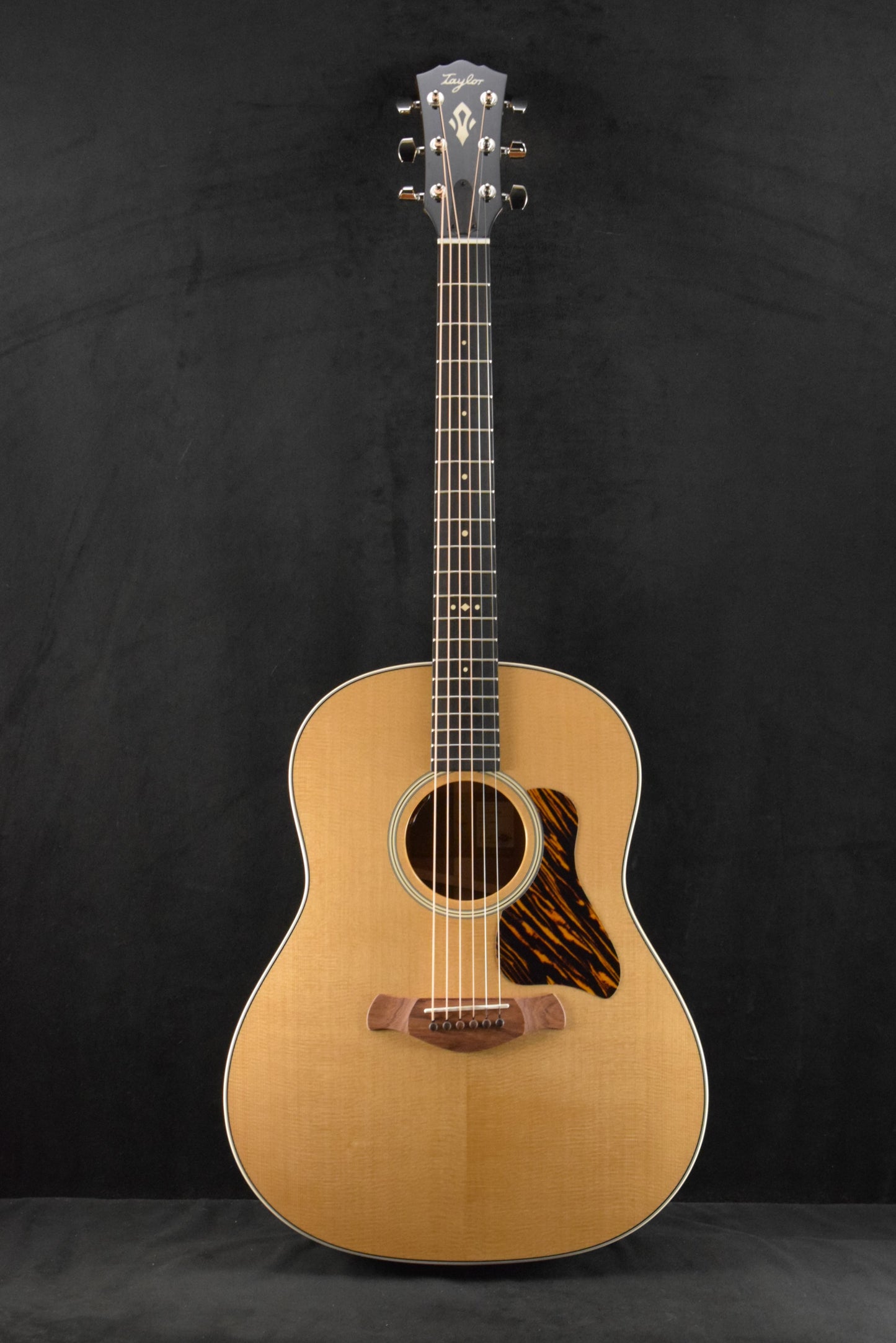 Taylor Gold Label 517e