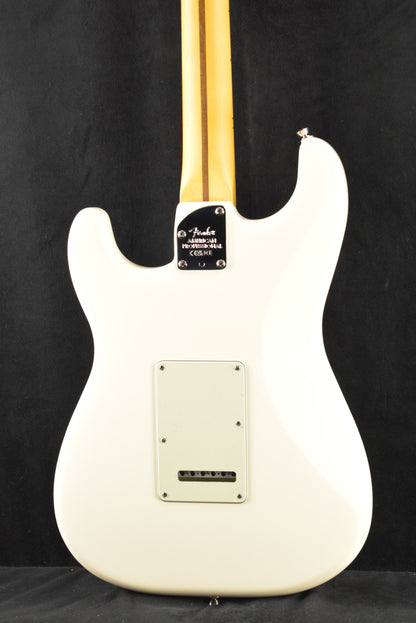 Fender American Professional Stratocaster HSS Olympic White Maple Fingerboard