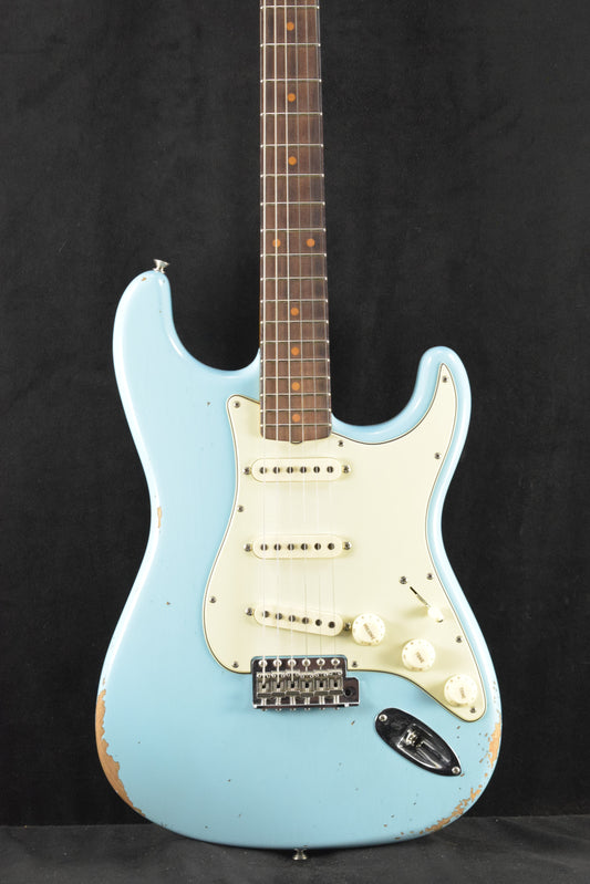 Fender Custom Shop '62 Strat Relic with Closet Classic Hardware - Faded Aged Daphne Blue