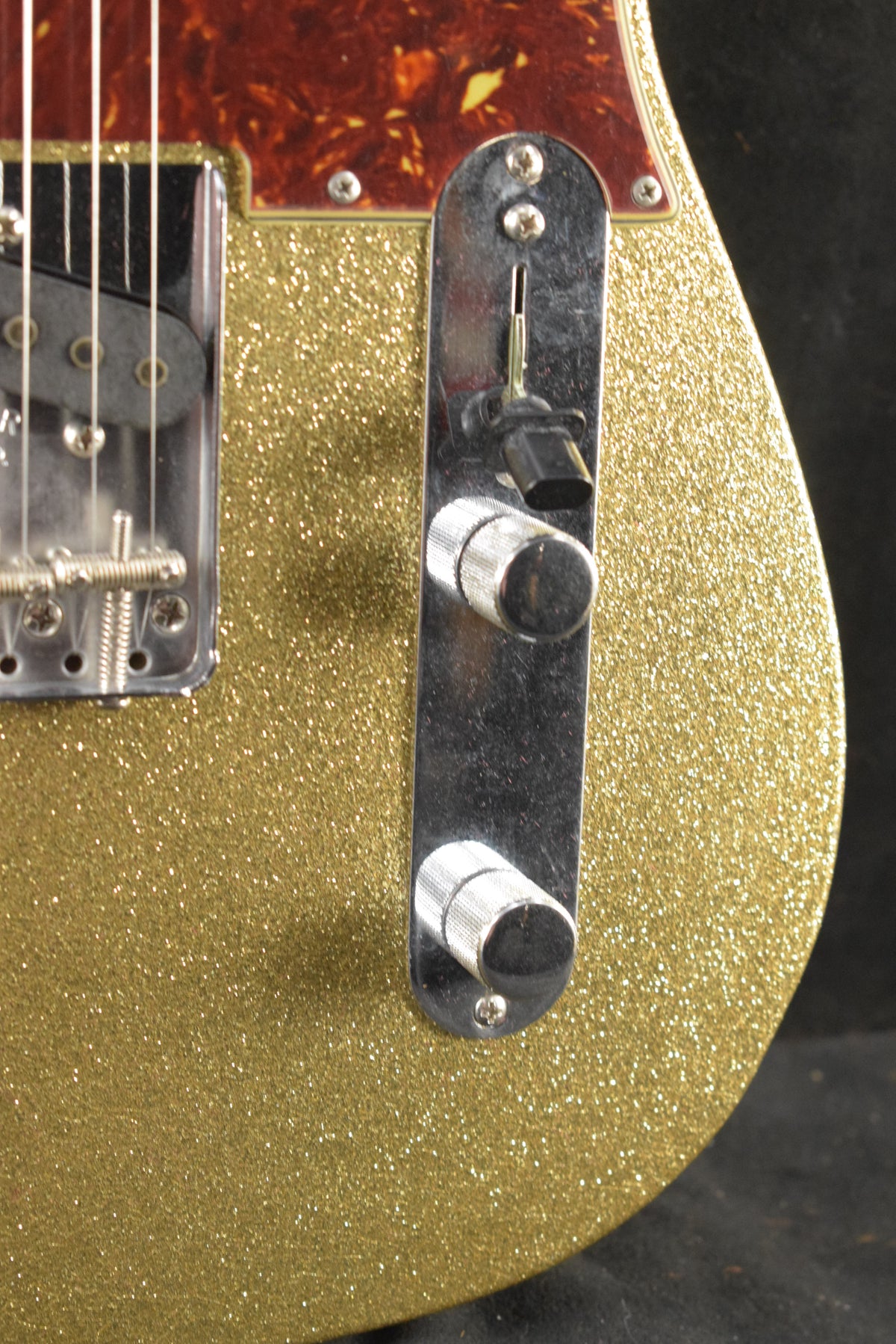 Fender Limited Edition 1963 Telecaster Journeyman Relic - Gold Sparkle w/Matching Headstock