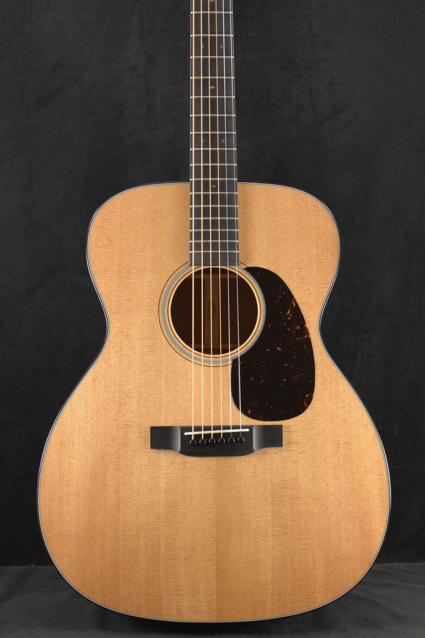 Martin Custom Shop M/0000 Grand Auditorium Quilted Pommele Sapele Sitka Spruce VTS Natural