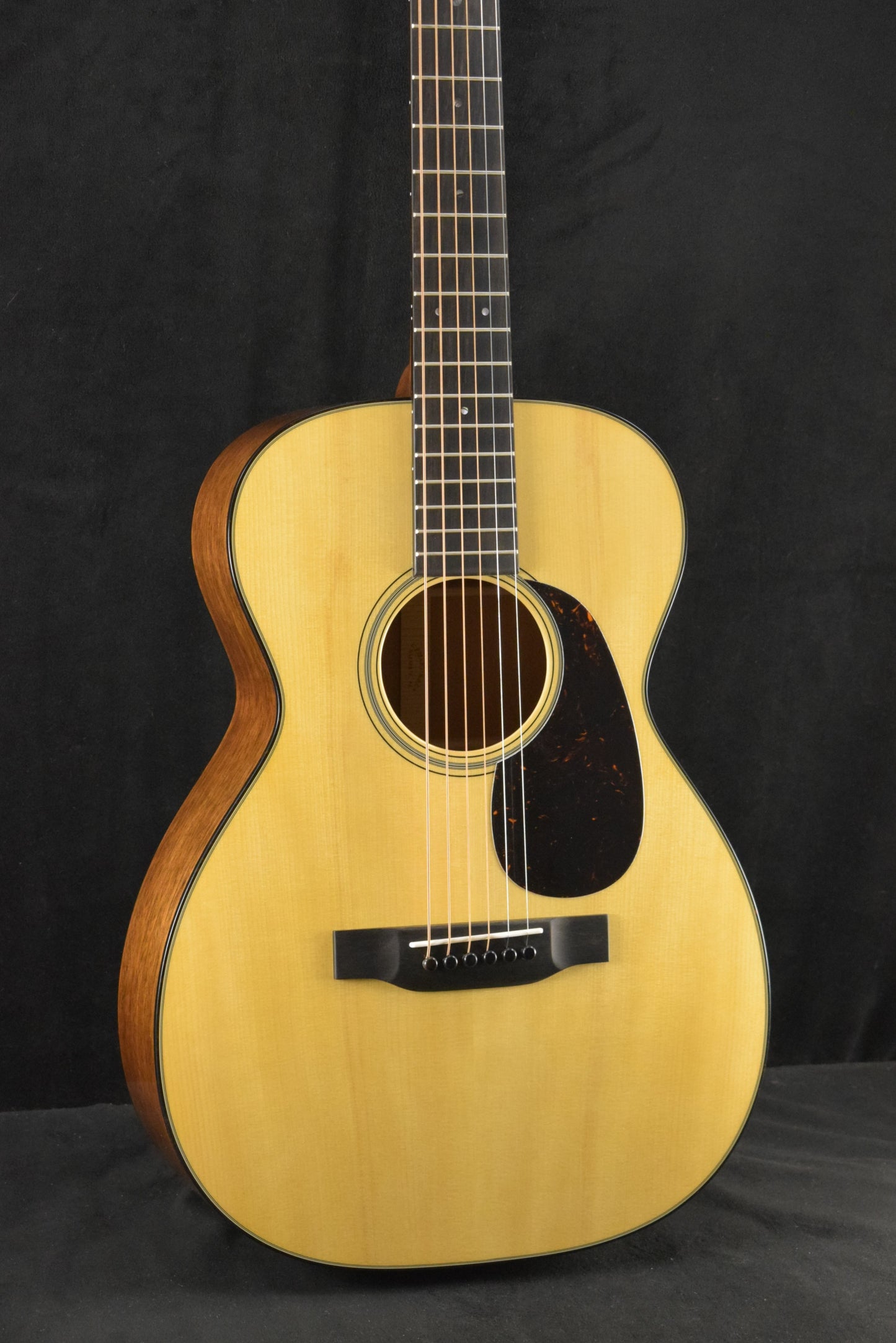Martin Custom Shop 0-18