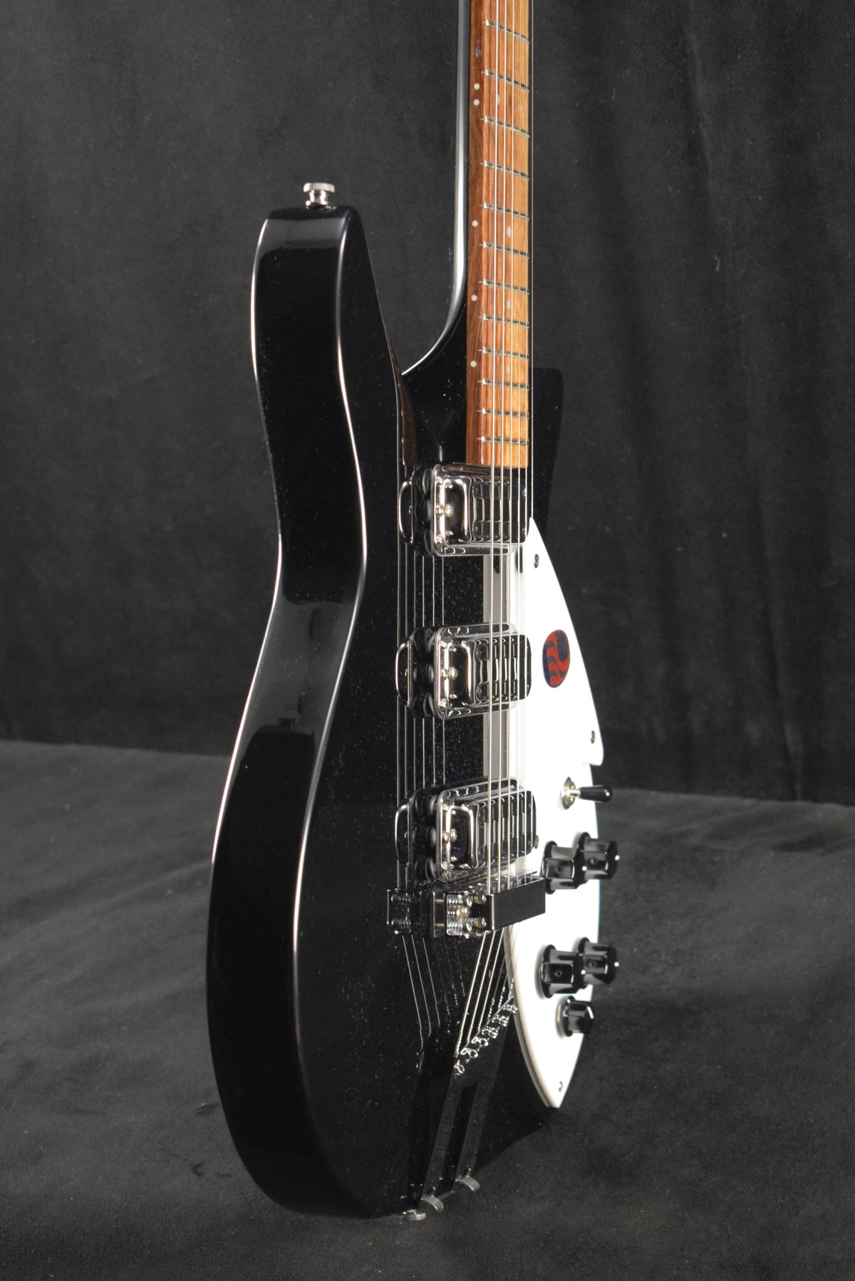 Rickenbacker 350V63 Liverpool Jetglo