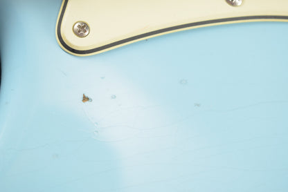 Fender Custom Shop '62 Strat Relic with Closet Classic Hardware - Faded Aged Daphne Blue