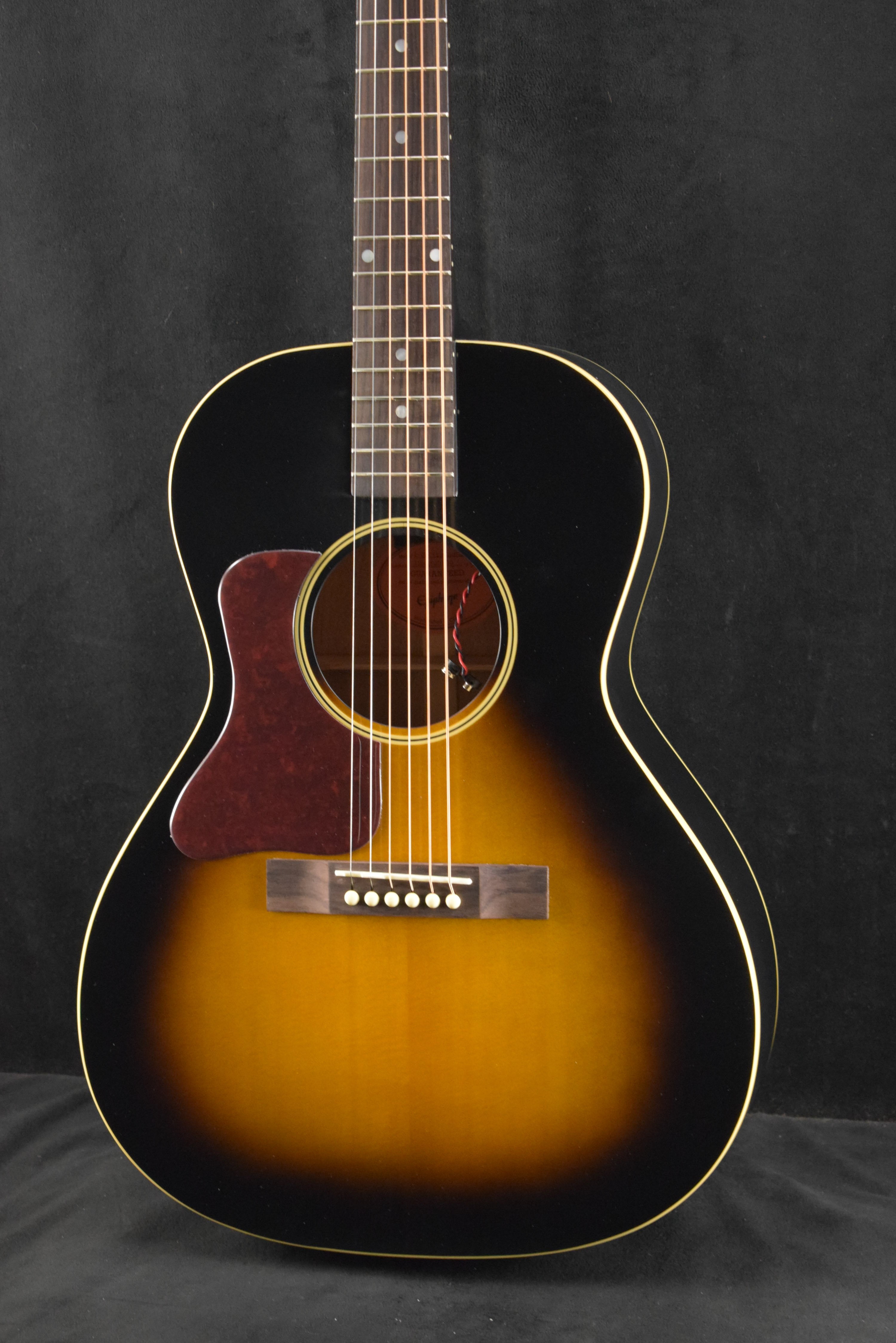 Left-Handed Acoustic – Fuller's Guitar