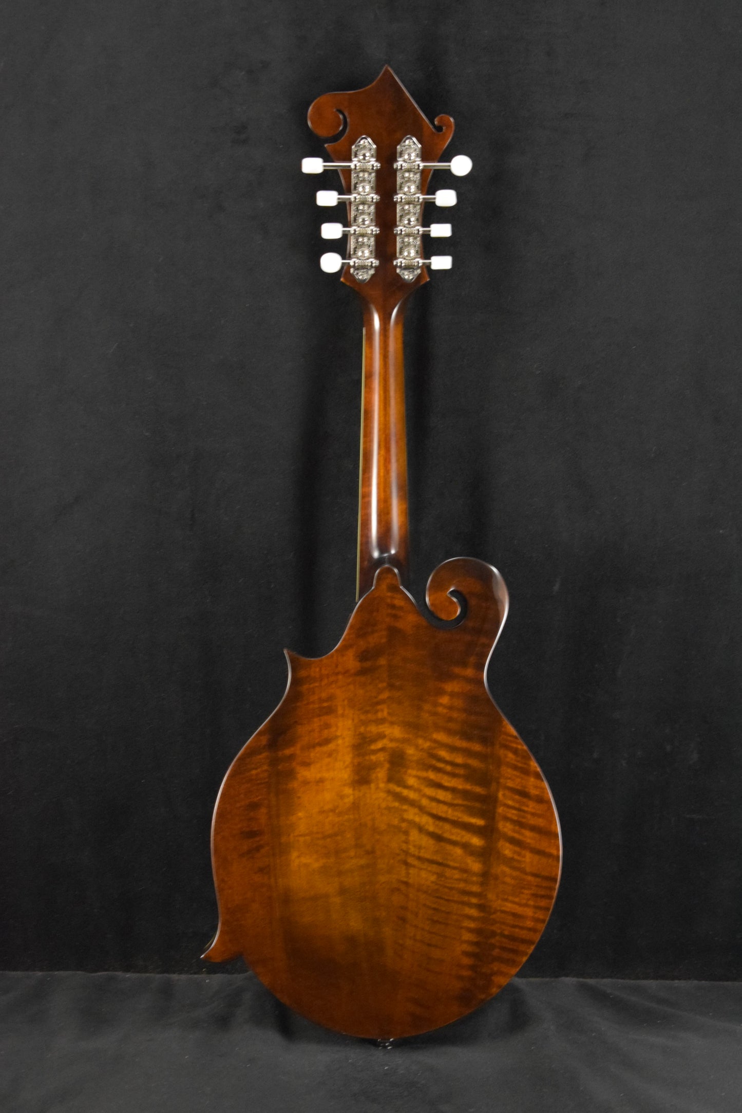 Eastman MD515-CS F-Style F-Hole Mandolin Classic Sunburst