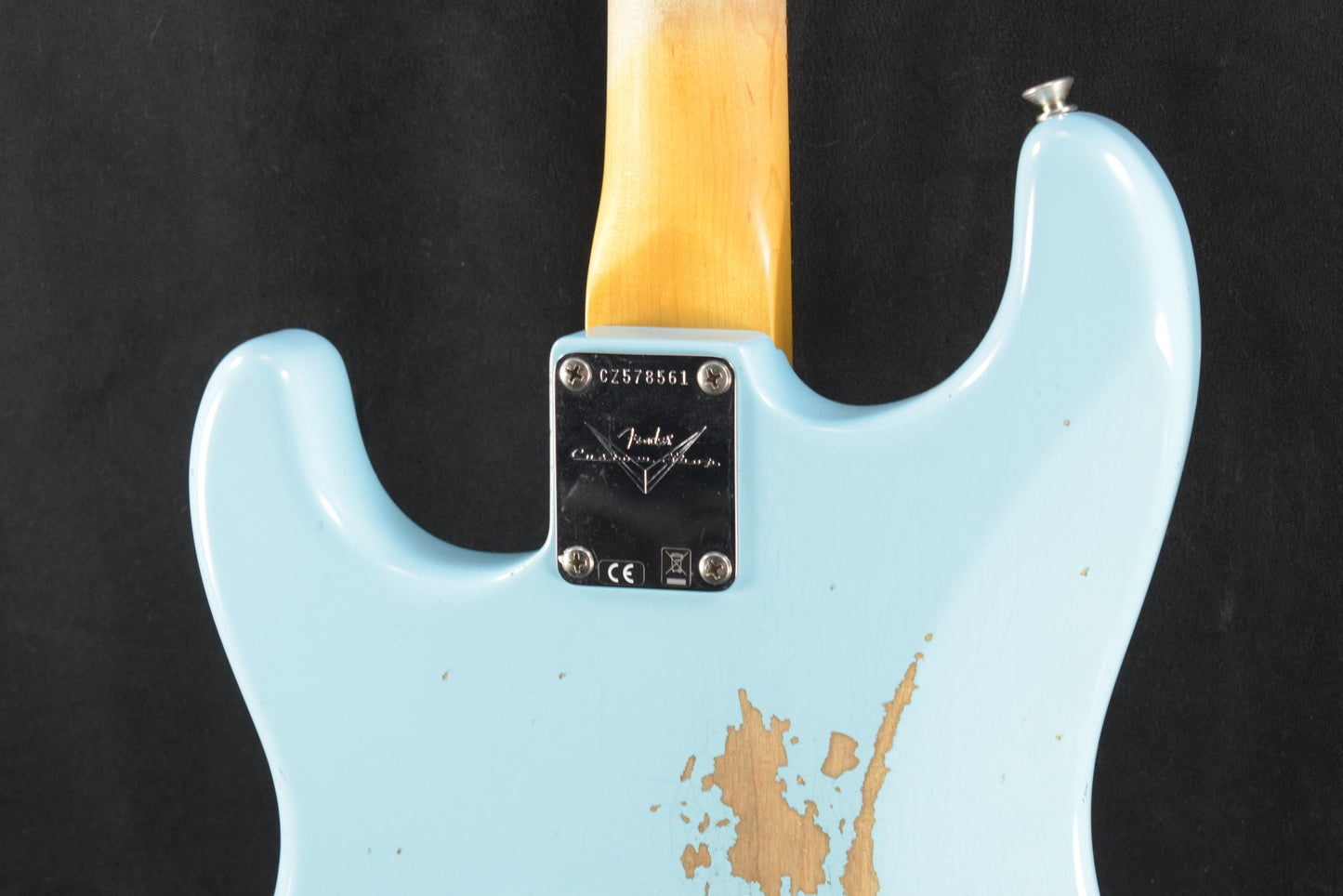 Fender Custom Shop '62 Strat Relic with Closet Classic Hardware - Faded Aged Daphne Blue