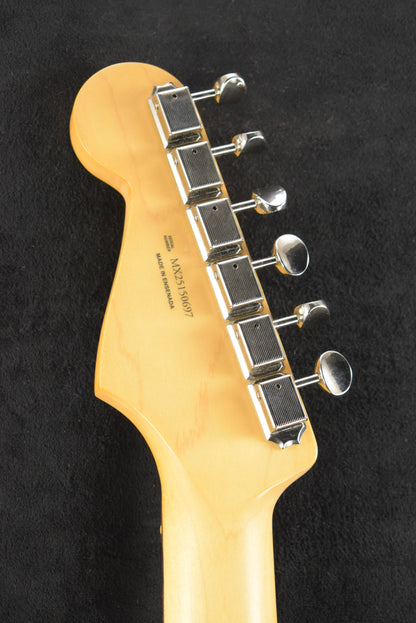 Fender Player II Stratocaster HSS 3-Color Sunburst Rosewood Fingerboard