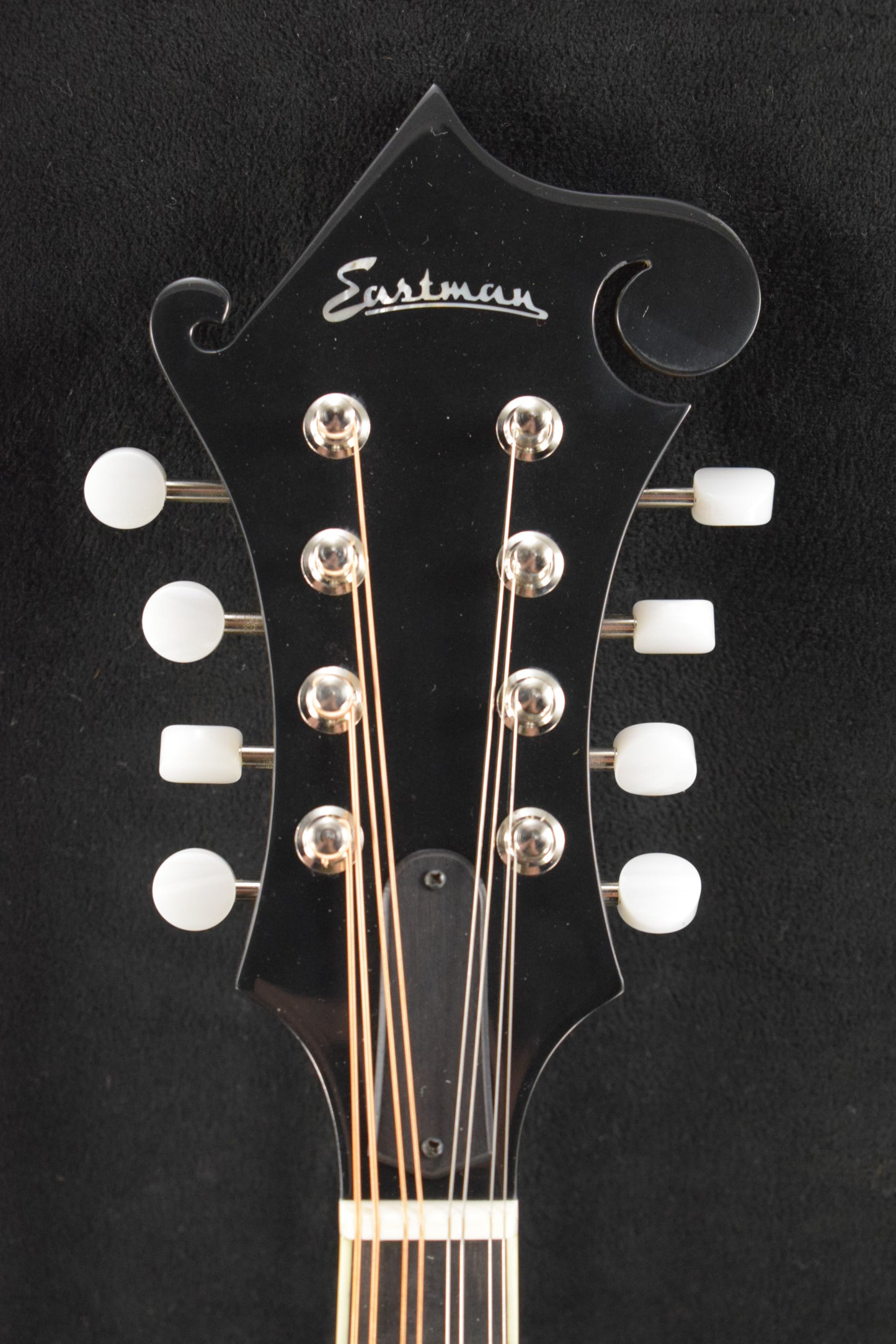 Eastman MD515-CS F-Style F-Hole Mandolin Classic Sunburst