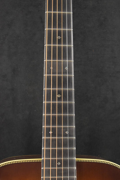 Martin Custom Shop D-28 Authentic 1937 Stage 1 Aging Ambertone