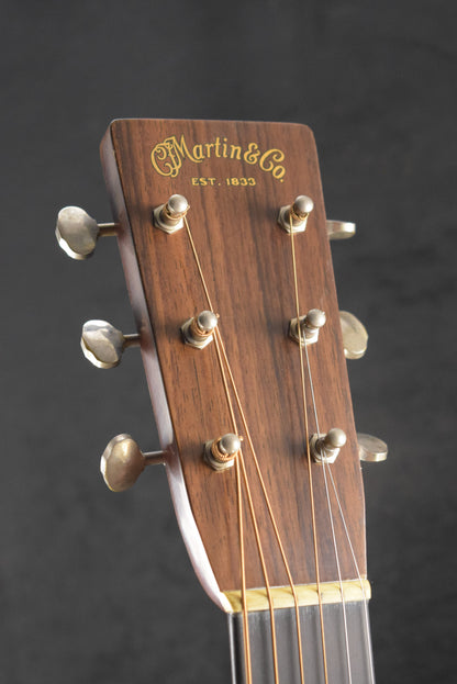Martin Custom Shop D-28 Authentic 1937 Stage 1 Aging Ambertone