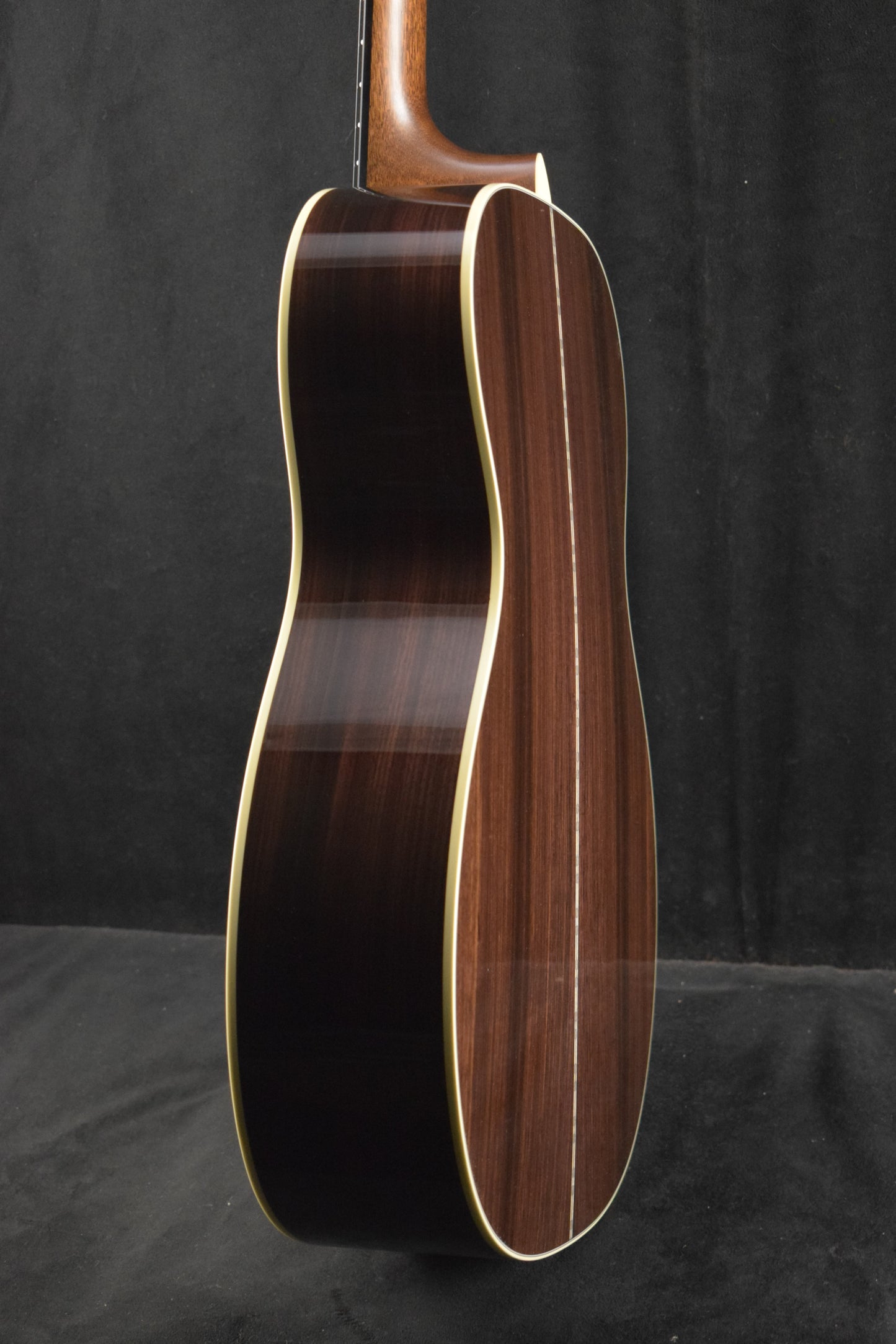 Martin OM-28 Gloss 1933 Ambertone