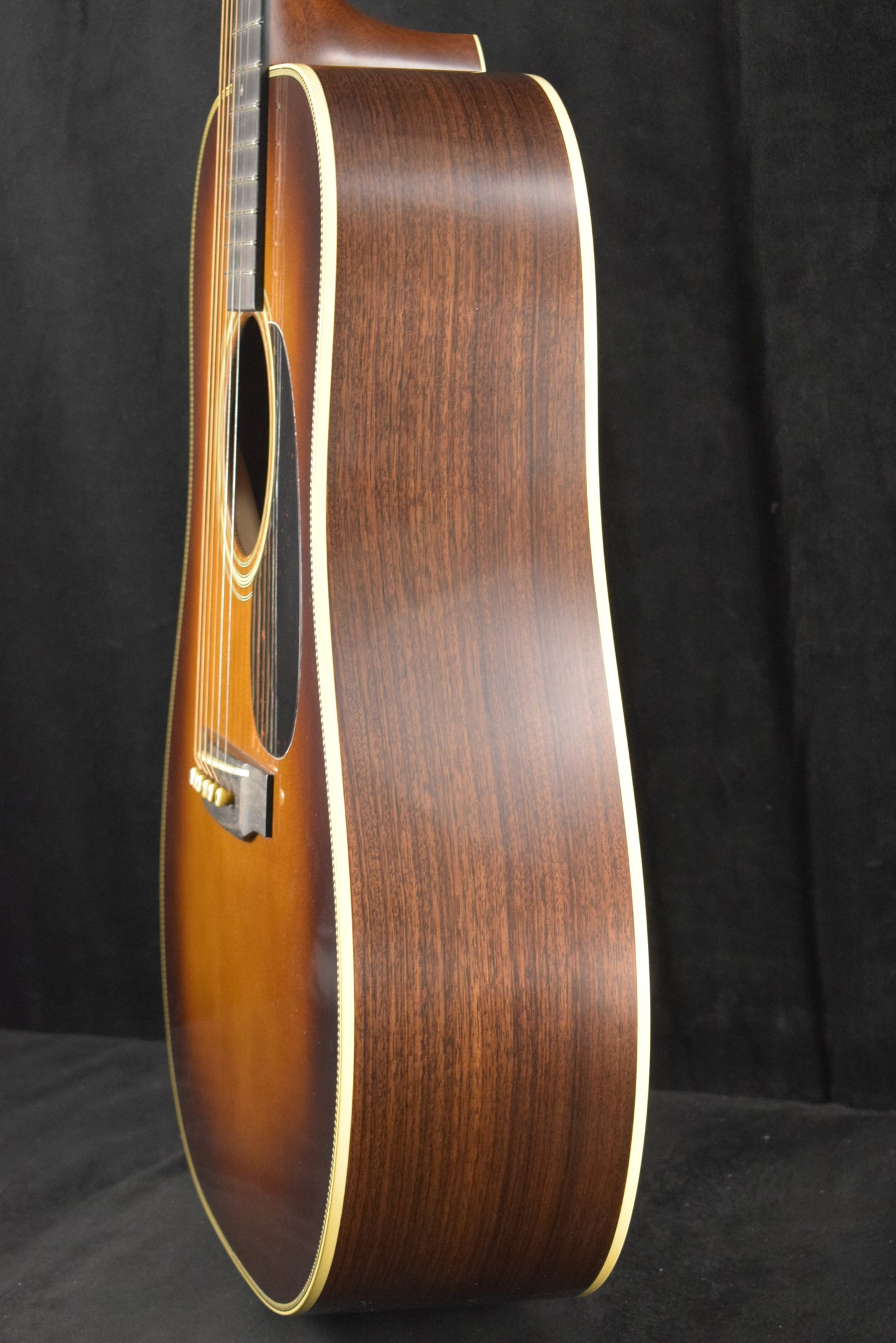 Martin Custom Shop D-28 Authentic 1937 Stage 1 Aging Ambertone