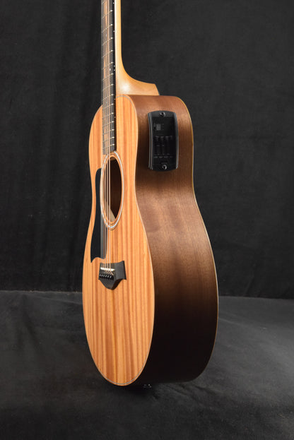 Taylor GS Mini-e Mahogany Left Handed