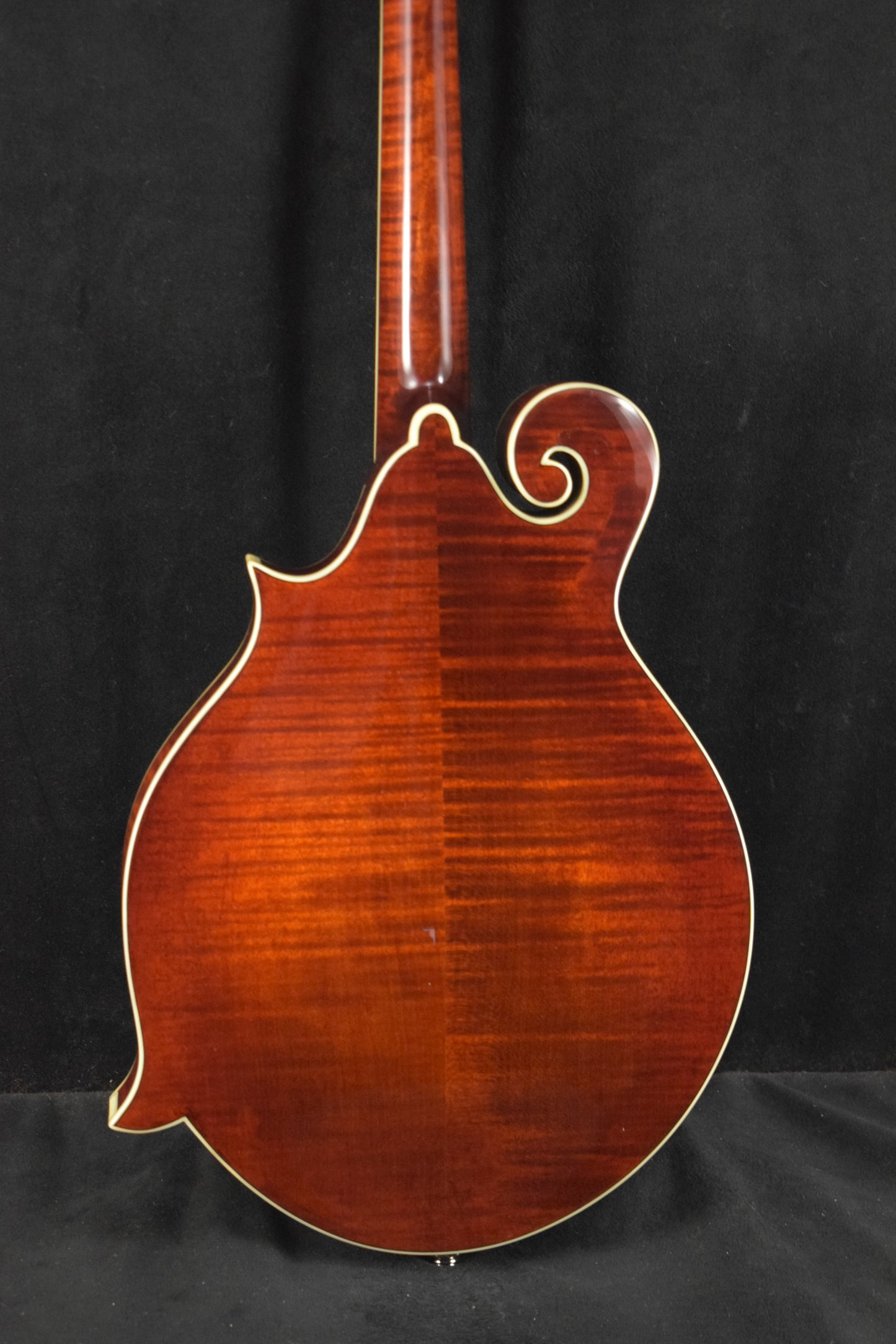 Eastman MD615 F-Style F-Hole Electric Mandolin Classic Gloss