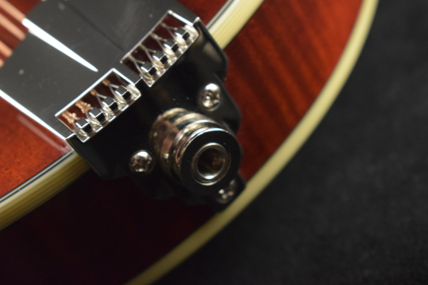 Eastman MD615 F-Style F-Hole Electric Mandolin Classic Gloss