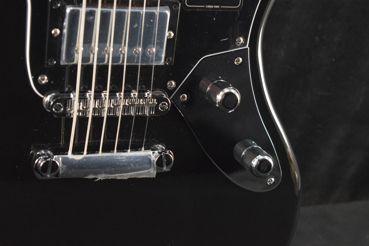 Fender Limited Edition Player Fusion Jaguar Baritone Black Ebony Fingerboard