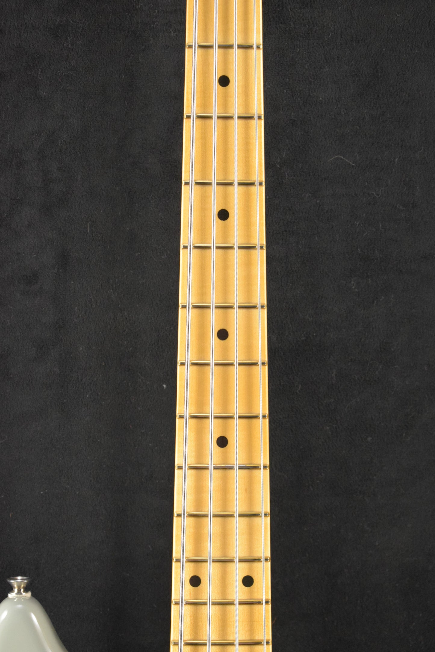 Fender Player II Mustang Bass PJ Cactus Gray Maple Fingerboard
