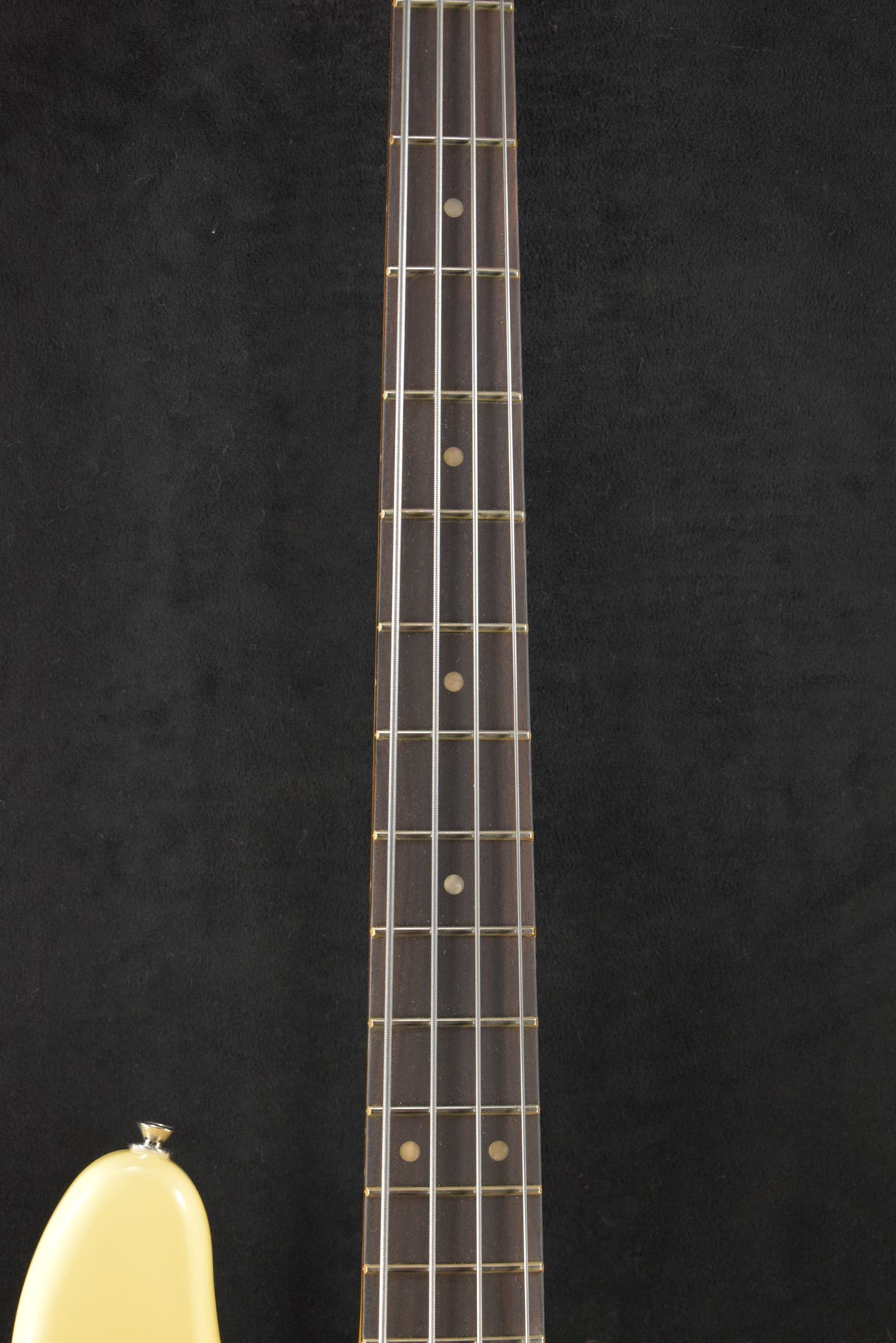 Fender Limited Edition Laura Lee Jazz Bass Vintage White Rosewood Fingerboard