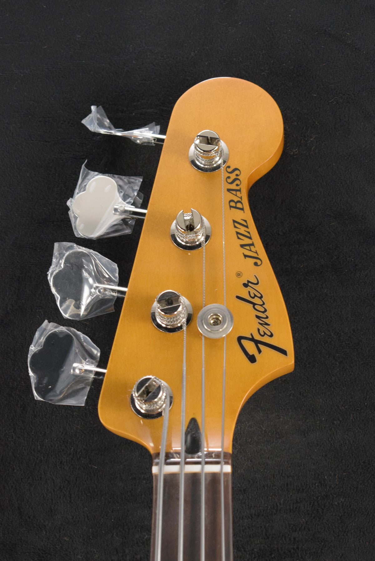 Fender Limited Edition Laura Lee Jazz Bass Vintage White Rosewood Fingerboard