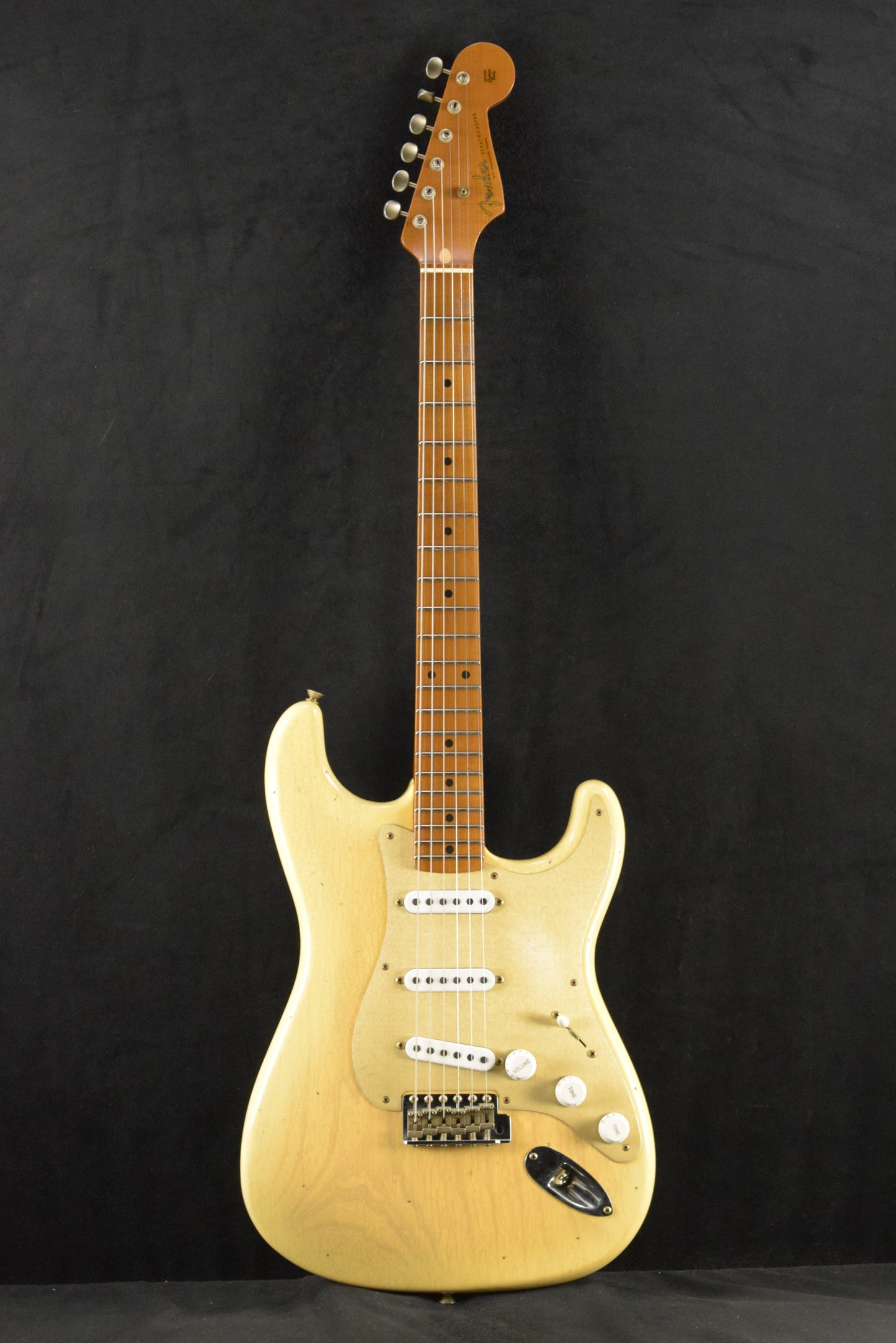 Fender 1954 Roasted Stratocaster Journeyman Relic Natural Blonde 1-Piece Roasted Quartersawn Maple Fingerboard