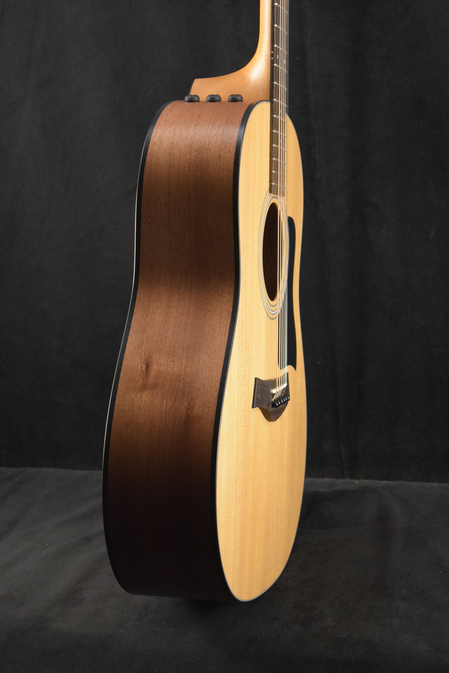 Taylor 117e Grand Pacific Dreadnought Natural Satin