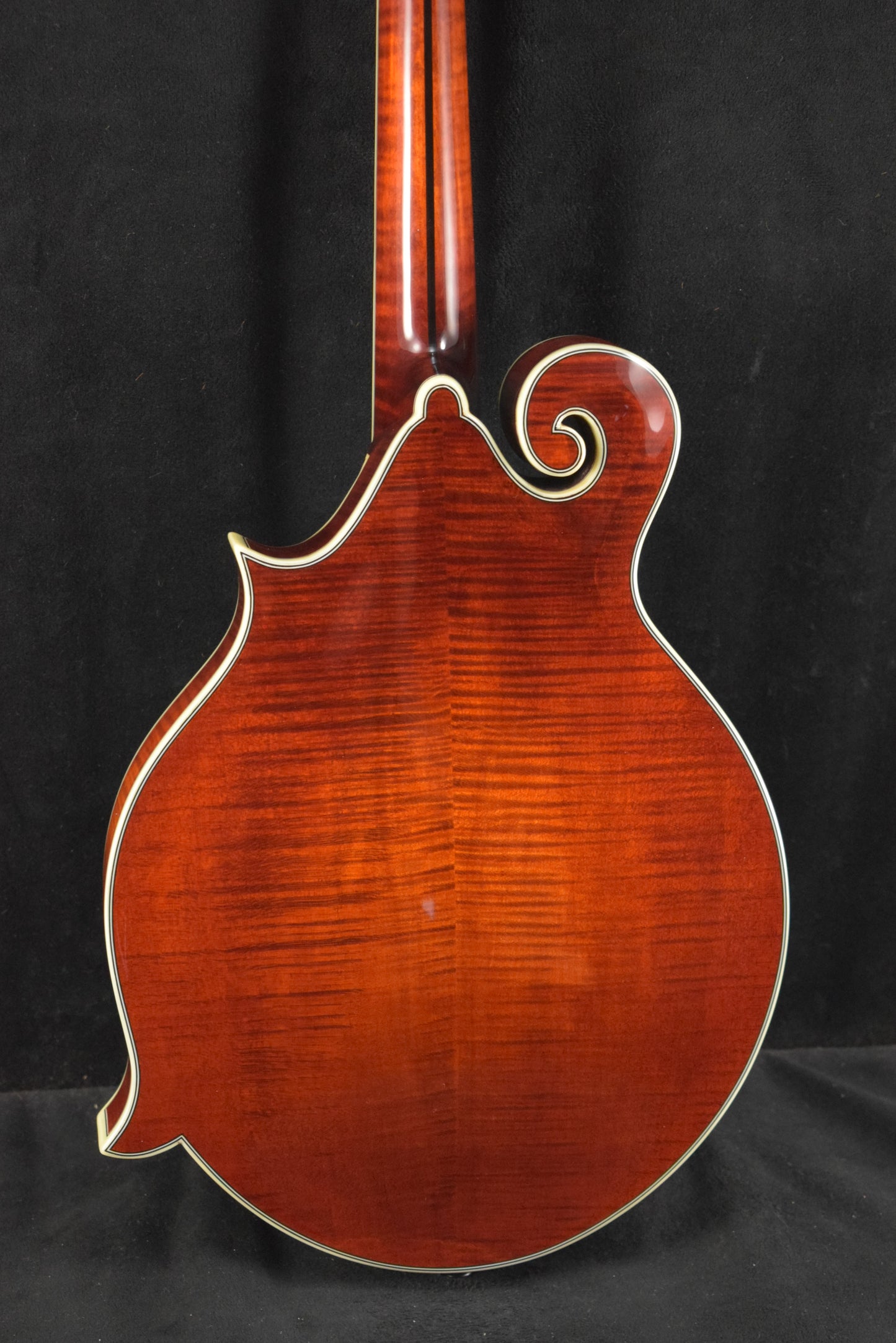 Eastman MD815 F-Style F-Hole Mandolin Classic Gloss