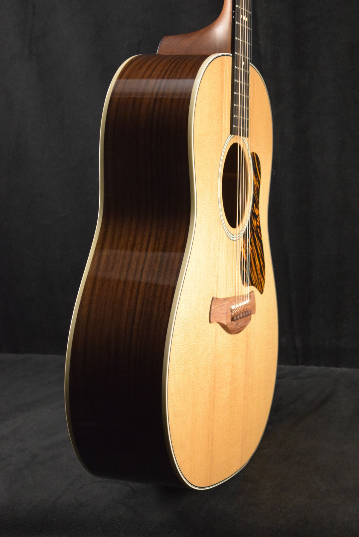 Taylor Gold Label 717e Natural